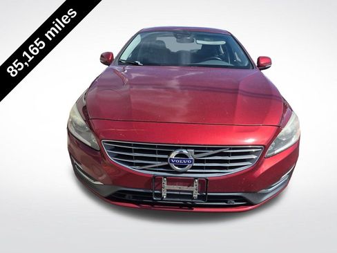 Used 2017 Volvo S60 T5 Inscription AWD/4WD image 2
