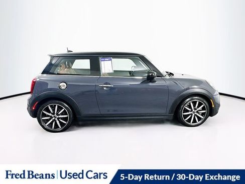 Used 2021 MINI Cooper S image 9