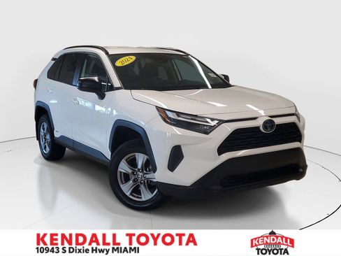 Used 2024 Toyota RAV4 LE image 1