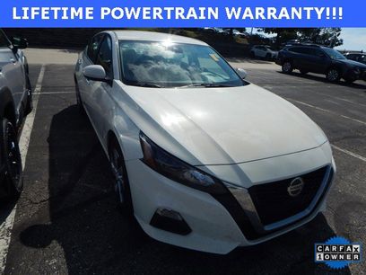 Used 2022 Nissan Altima 2.5 S