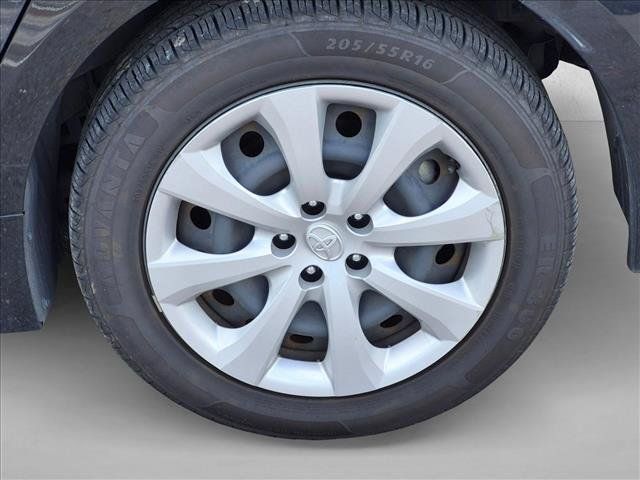 Used 2024 Toyota Corolla LE FWD image 16