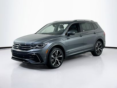 Used 2022 Volkswagen Tiguan SEL R-Line