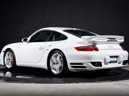 Used 2009 Porsche 911 Turbo AWD/4WD image 3