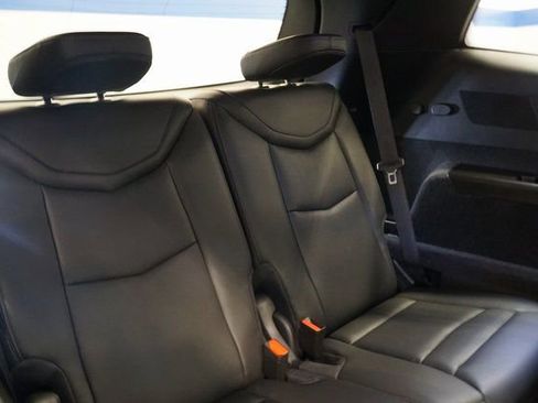 New 2025 Cadillac XT6 Sport image 21