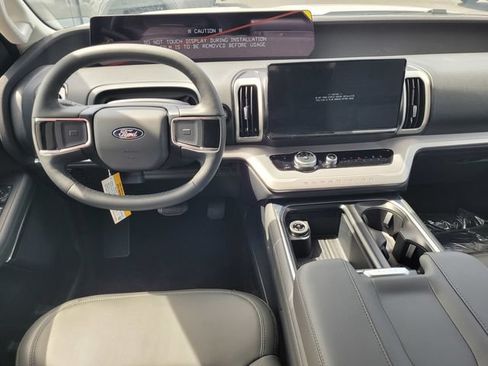 New 2026 Ford Expedition Active AWD/4WD image 7