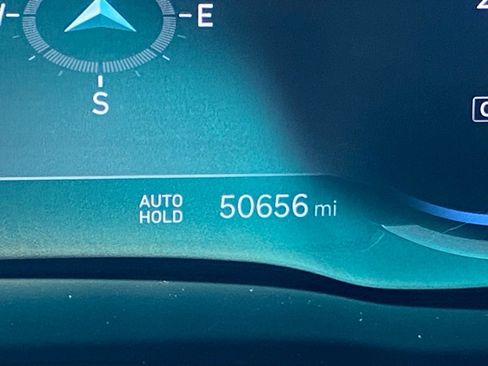 Used 2022 Genesis G80 2.5T w/ Advanced Package image 16