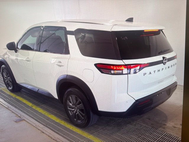 Certified 2026 Nissan Pathfinder S AWD/4WD image 2
