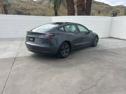 Used 2021 Tesla Model 3 Long Range image 5