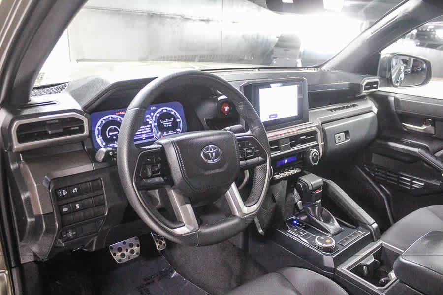 Used 2024 Toyota Tacoma TRD Sport RWD image 19