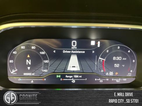Used 2023 GMC Yukon SLT w/ SLT Luxury Package AWD/4WD image 16