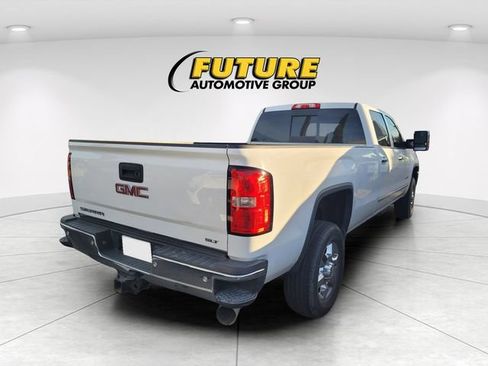 Used 2015 GMC Sierra 2500 SLT w/ Duramax Plus Package AWD/4WD image 3