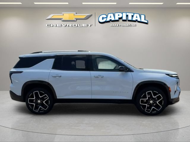 Used 2026 Chevrolet Traverse High Country FWD image 6