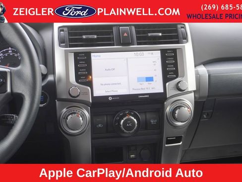 Used 2024 Toyota 4Runner SR5 image 10