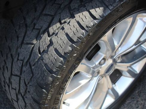 Used 2018 Ford Expedition Max Platinum AWD/4WD image 15