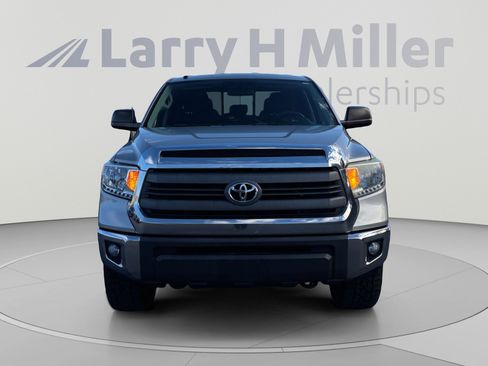Used 2014 Toyota Tundra SR5 w/ TRD Off Road Package AWD/4WD image 8