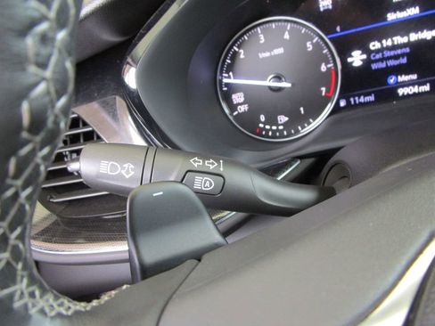 Used 2023 Buick Envision Essence AWD/4WD image 26