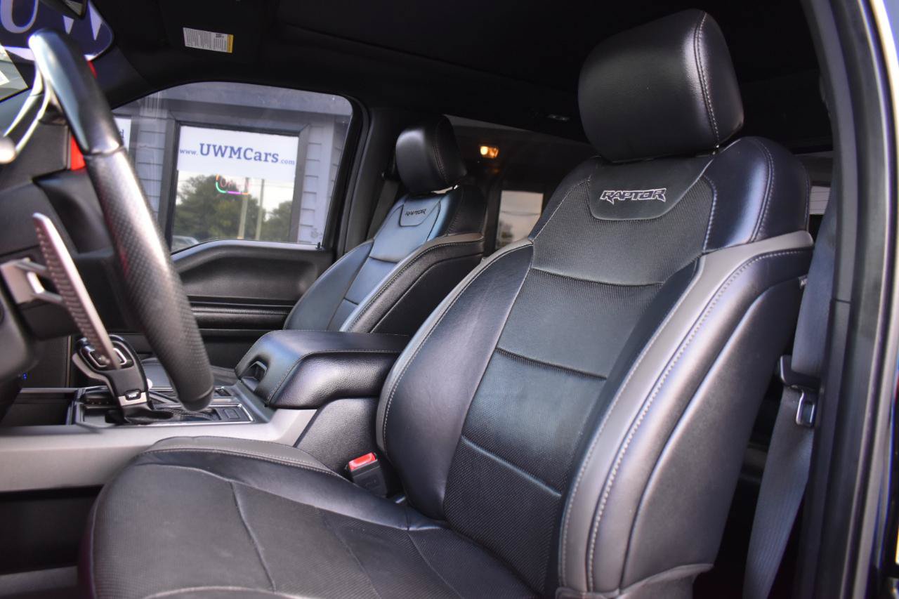 Used 2018 Ford F150 Raptor w/ Equipment Group 802A Luxury AWD/4WD image 26