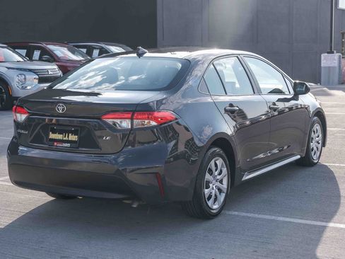 Certified 2024 Toyota Corolla LE FWD image 4