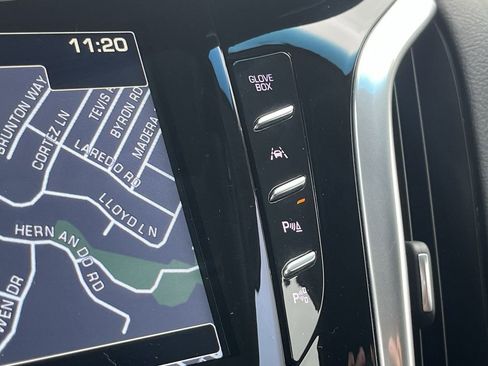 Used 2019 Cadillac Escalade ESV Premium Luxury image 55