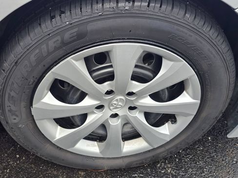 Used 2024 Toyota Corolla LE FWD image 20