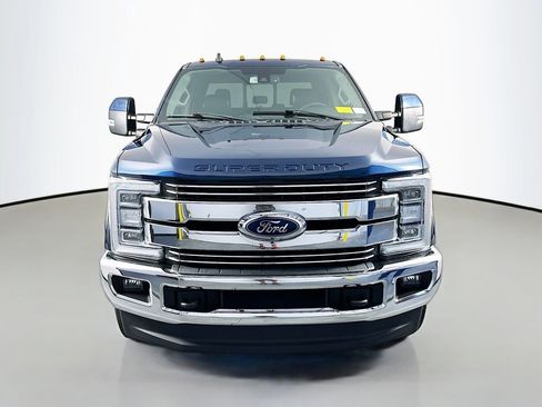 Used 2019 Ford F350 Lariat w/ Lariat Ultimate Package AWD/4WD image 2