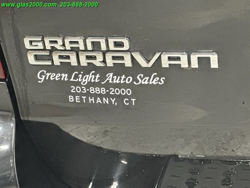 Used 2015 Dodge Grand Caravan American Value Package w/ UConnect Hands-Free Group image 16