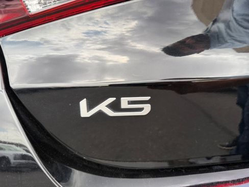 Used 2023 Kia K5 LXS image 24