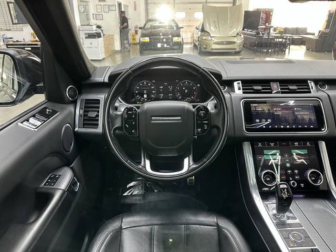 Used 2018 Land Rover Range Rover Sport Supercharged AWD/4WD image 19