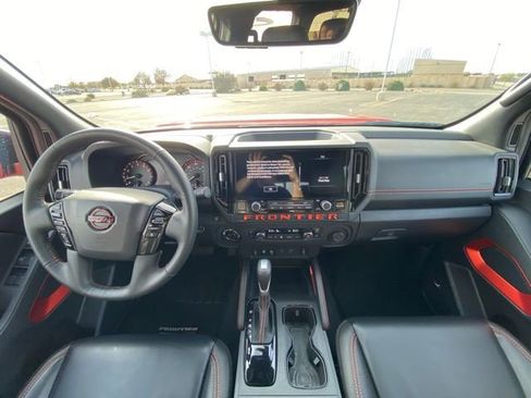 Certified 2025 Nissan Frontier PRO-4X w/ Pro Premium Package image 13