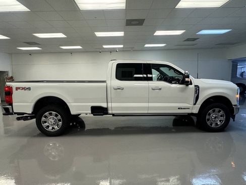 Used 2025 Ford F350 King Ranch w/ Chrome Package AWD/4WD image 7
