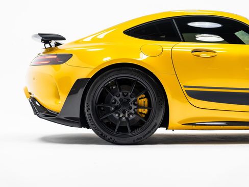 Used 2020 Mercedes-Benz AMG GT R image 11