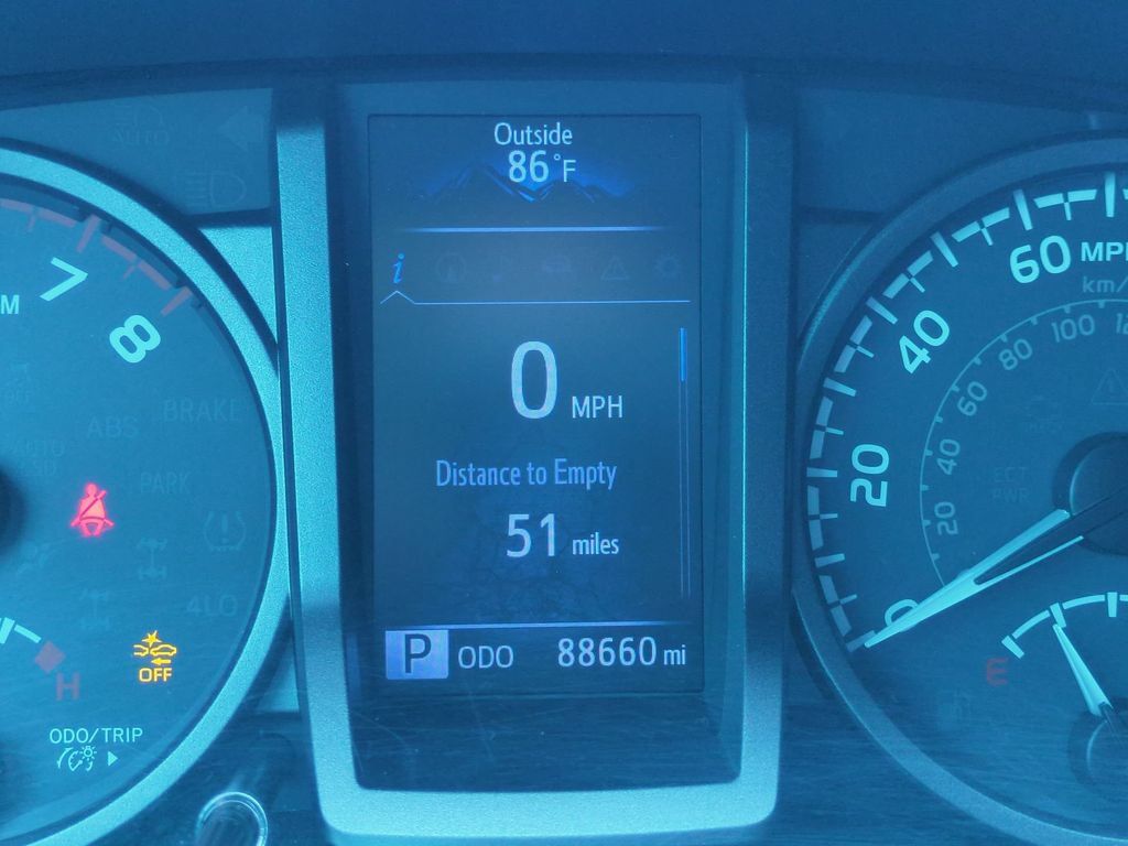 Used 2019 Toyota Tacoma TRD Off-Road AWD/4WD image 28