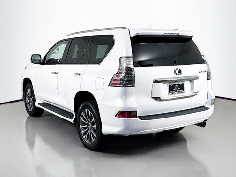 Certified 2022 Lexus GX 460 Luxury w/ Off Road Package AWD/4WD image 7
