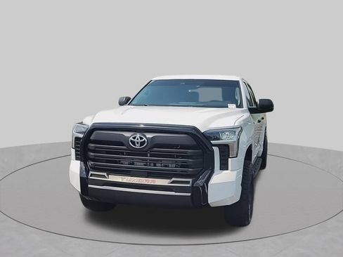 Used 2023 Toyota Tundra SR w/ SR Tow Package AWD/4WD image 3