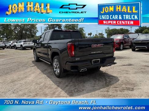 Used 2025 GMC Sierra 1500 Denali AWD/4WD image 9