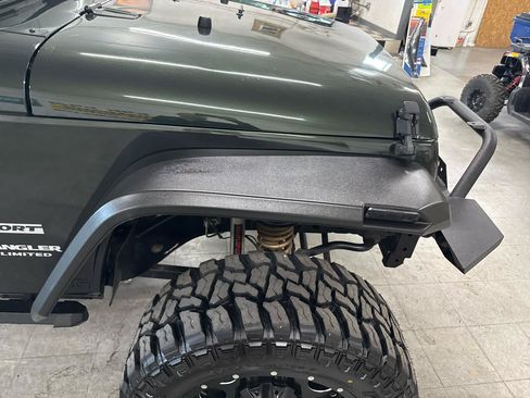 Used 2012 Jeep Wrangler Unlimited Sport AWD/4WD image 74