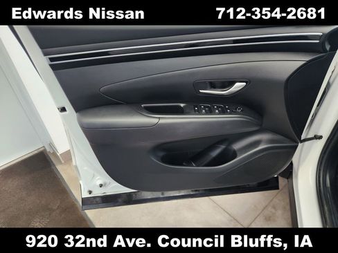 Used 2023 Hyundai Santa Cruz SEL image 13