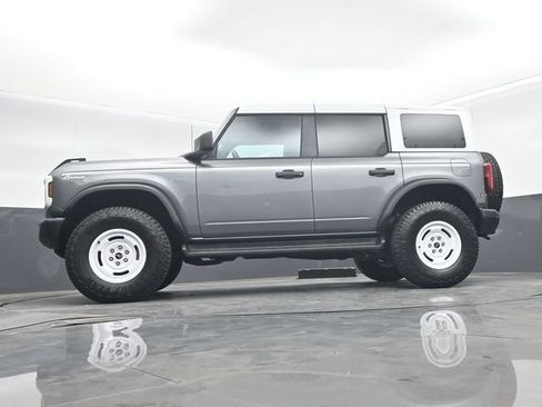 Certified 2025 Ford Bronco Heritage Edition AWD/4WD image 49