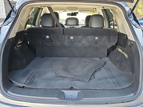 Used 2023 Nissan Murano SV image 17