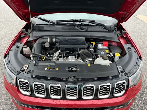 Used 2025 Jeep Compass Limited AWD/4WD image 28