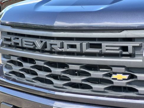 Used 2022 Chevrolet Silverado 1500 Custom AWD/4WD image 12