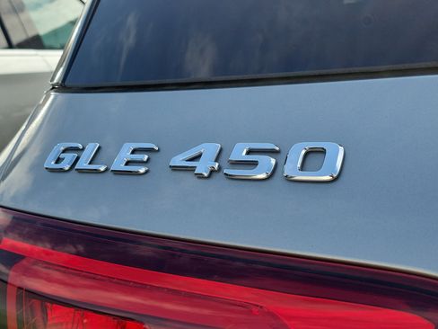 Used 2022 Mercedes-Benz GLE 450 4MATIC image 10