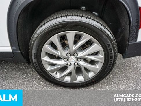 Used 2025 Buick Enclave Preferred FWD image 16