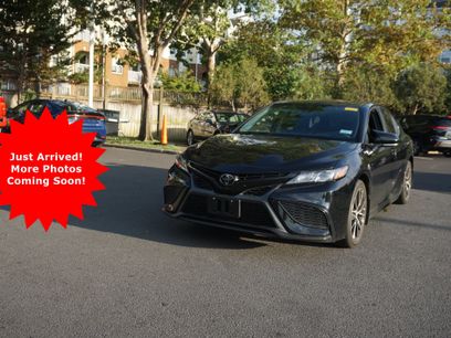 Used 2023 Toyota Camry SE