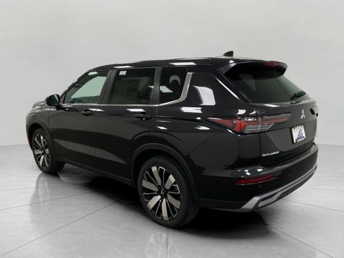 New 2026 Mitsubishi Outlander SE AWD/4WD image 42