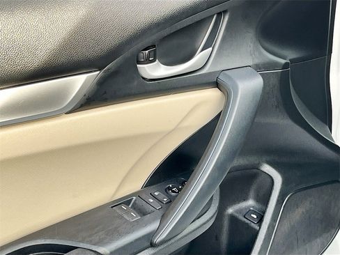Used 2018 Honda Civic LX-P image 17