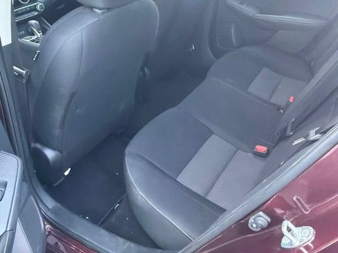 Used 2024 Nissan Sentra SV FWD image 6