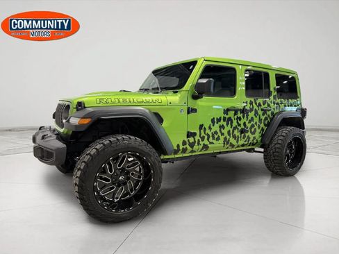 Used 2025 Jeep Wrangler Unlimited Rubicon w/ XTREMEE 35" Tire Package AWD/4WD image 1