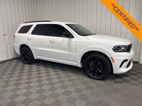 Certified 2023 Dodge Durango GT AWD/4WD image 1