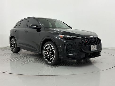 New 2026 Audi SQ5 Premium Plus AWD/4WD image 7
